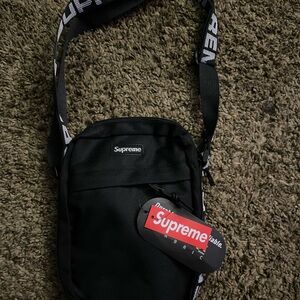 Supreme Black Messenger Bag